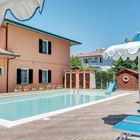 Agriturismo I Portici Гатео а Маре Екстериор снимка